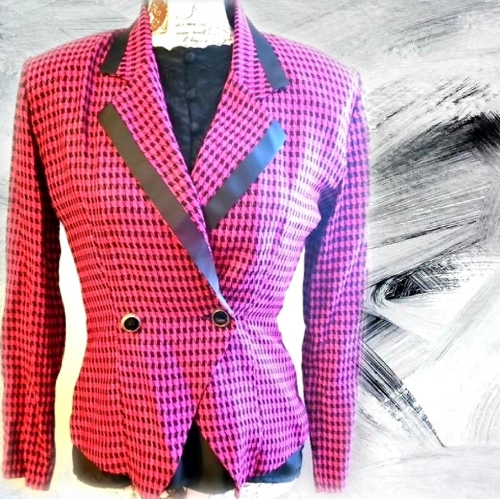 Pink Statement Blazer